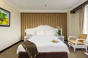 Chalcedony Hotel, THB 1,354.67