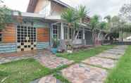 Exterior 5 RedDoorz near Kampung Gajah 2