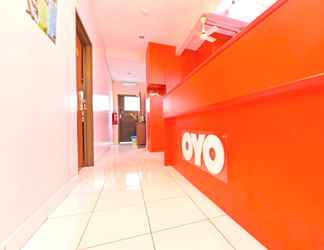 Lobby 2 OYO 90950 Hotel Dns 