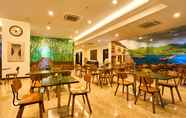 ร้านอาหาร 6 Grand Orchid Hotel Yogyakarta