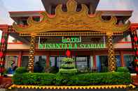 ภายนอกอาคาร Hotel Nusantara Syari'ah