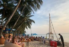 バー、カフェ、およびラウンジ 3 Hawaii Resort Phu Quoc