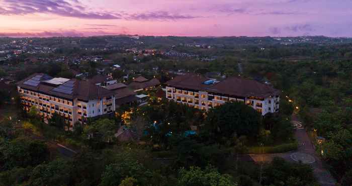 Exterior Royal Tulip Springhill Resort - Jimbaran