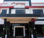 Exterior 2 Urbanview Hotel Anggraeni Jatibarang