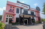 Bangunan 3 Urbanview Hotel Anggraeni Jatibarang