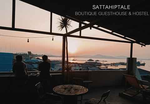 Bar, Cafe and Lounge Sattahiptale Boutique Guesthouse & Hostel