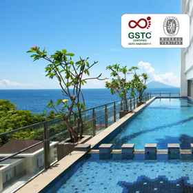 Swimming Pool 1 Best Western The Lagoon Hotel, Mapanget Hotels