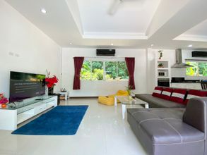 Sảnh chờ 4 Phikun Private Pool Villa