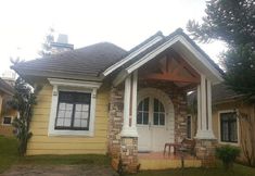 In-room Bathroom 4 Villa Kota Bunga Allamanda