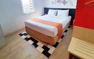 Kamar Tidur 6 Front One Inn Semarang