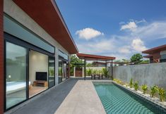 Exterior 5 Sea Two Pool Villa Resort