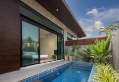 Swimming Pool 2 Sea Two Pool Villa Resort