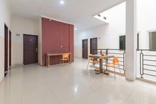 Ruang untuk Umum RedDoorz @ Jalan Krakatau Medan