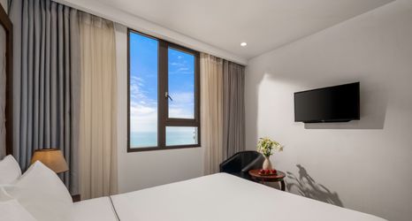 寝室 2 Royal Charm Hotel