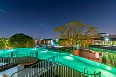 수영장 Big Tree Residence Suvarnabhumi