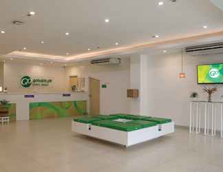 Lobi 2 Go Hotels Ermita 