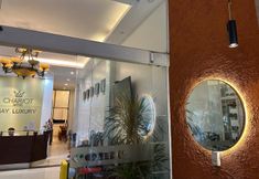 Others 7 Bay Luxury Chariot Hotel