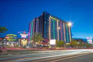 Nagoya Hill Hotel, SGD 108