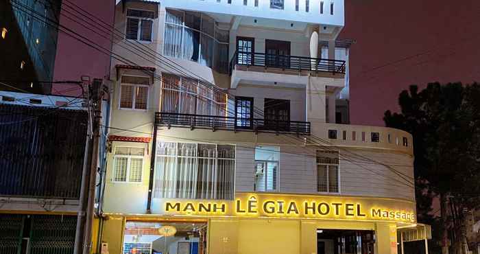 Lobi Manh Le Gia Hotel