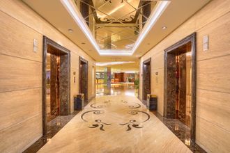 Lobi 4 Wyndham Surabaya