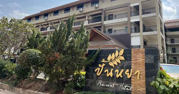 Exterior Panya Resort Hotel