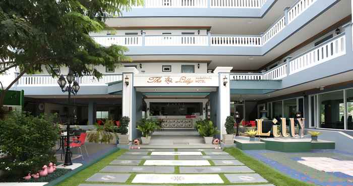 Luar Bangunan The Lilly Hotel