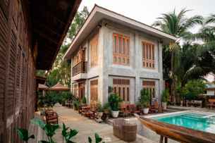 House Of Passion, THB 959.01