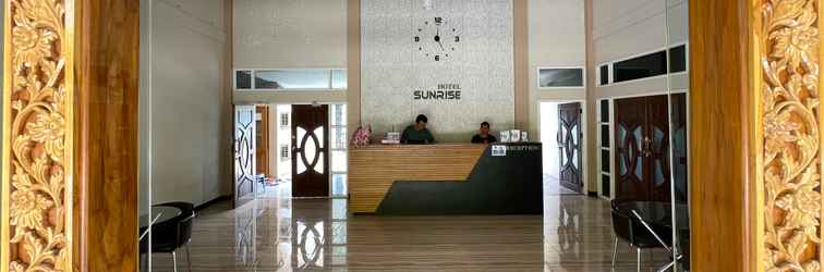 Lobi Sunrise Hotel Larantuka