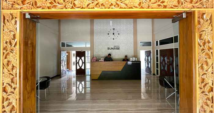 Lobby Sunrise Hotel Larantuka