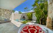 Kolam Renang 7 Bali Cosy Villa (Adults Only)