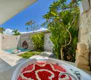 Swimming Pool 7 Bali Cosy Villa (Adults Only)