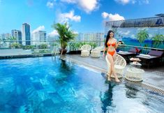 Hồ bơi 2 Dylan Hotel