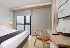 Others 7 Up-Peak Hotel Simpang Lima Semarang Powered by Archipelago