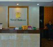 Lobby 6 Townhouse OAK Hotel Holmes Johor Jaya 