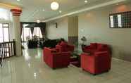 Lobi 5 Hotel Taufina (Syariah)