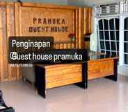 Lobby 7 Guest House Pramuka