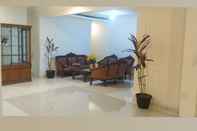 Common Space Guest House Pramuka