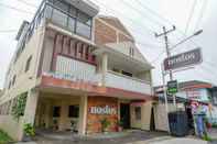 ภายนอกอาคาร Urbanview Hotel Nostos Wonosobo by RedDoorz