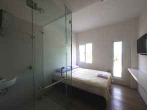 Bedroom 4 Rumah Kayu Manis Bintaro