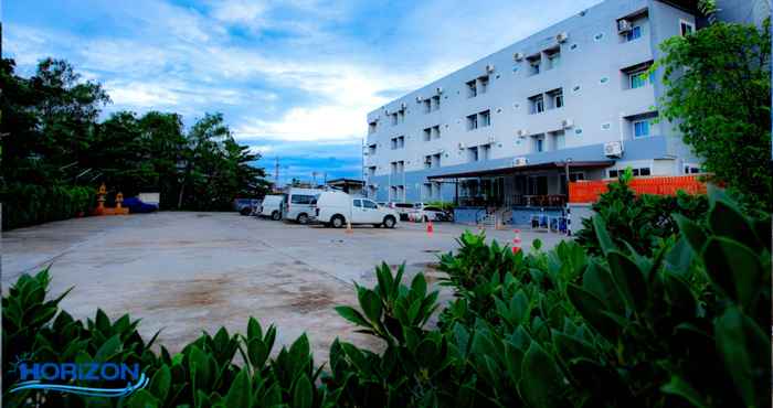 ภายนอกอาคาร Horizon Hotel Suratthani