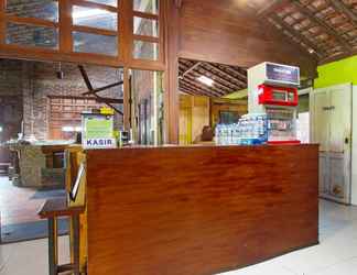 Lobby 2 OYO 3693 Kopi Klotok Homestay Syariah