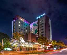 Hotel Ayola Lippo Cikarang, Rp 588.000