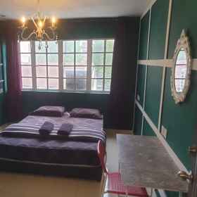 Bedroom 1 City Inn Hotel, Hotel Bunglow37