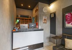 Lobi 3 RedLiving Apartemen Cibubur Village - Raja Property Tower D