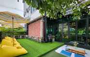 Exterior 4 Wayha Hostel Bangkok Don Mueang Airport