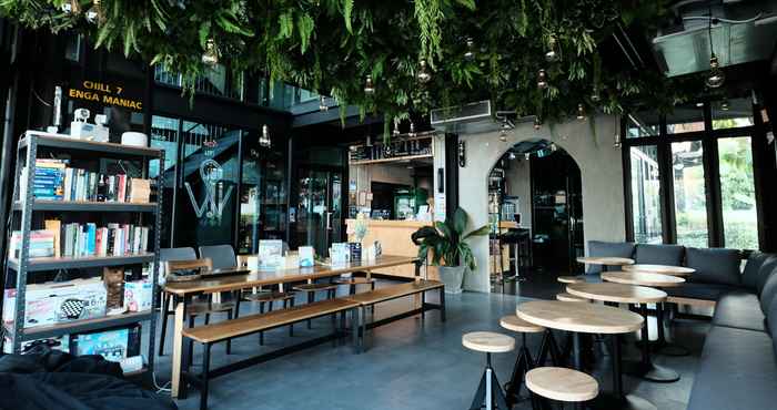 Common Space Wayha Hostel Bangkok Don Mueang Airport