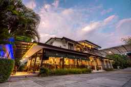 Samawa Transit Hotel, USD 45.80