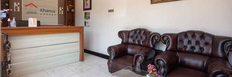 Sảnh chờ Urbanview Resort Syariah Khansa Cisarua Puncak by RedDoorz