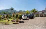 Others 3 Urbanview Resort Syariah Khansa Cisarua Puncak by RedDoorz