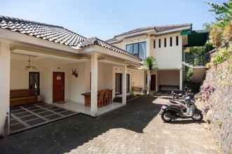 Exterior 4 Urbanview Resort Syariah Khansa Cisarua Puncak by RedDoorz